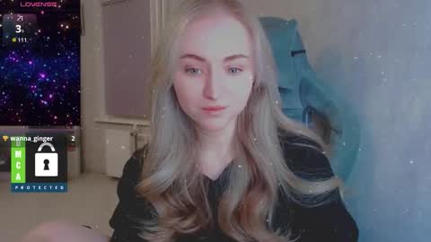 Snapshot of kira_love_sleep chatting on 7, 2, 2026 you know thumb up me please its important online show from 7, 2, 2026