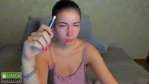 Kira  online show from 5, 11, 2025