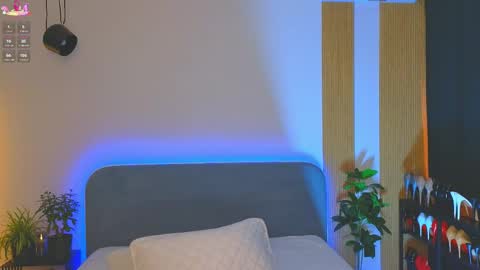 Snapshot of kira_sexxx chatting on 20, 5, 2026 Kira online show from 20, 5, 2026
