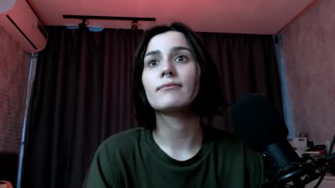 Snapshot of kira_yammy chatting on 15, 5, 2026 Kira follow me online show from 15, 5, 2026
