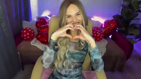 Snapshot of kiragrayyy chatting on 18, 2, 2025 kiragrayyy online show from 18, 2, 2025