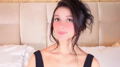 kira online show from 8, 9, 2025