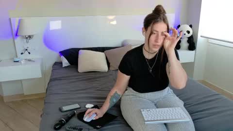 Snapshot of kiralimme_ chatting on 23, 3, 2026 Kira online show from 23, 3, 2026