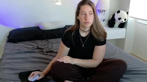 Snapshot of kiralimme_ chatting on 16, 4, 2026 Kira online show from 16, 4, 2026
