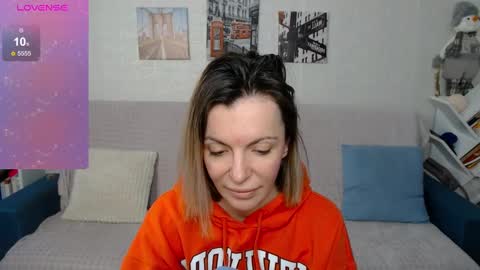 kiramartins cat online show from 22, 1, 2025