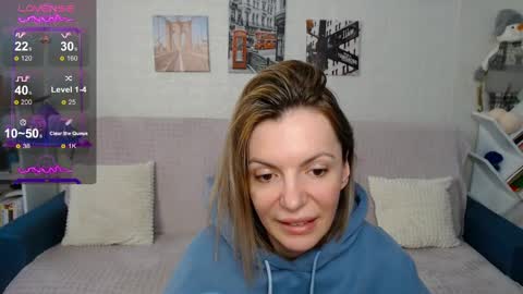 kiramartins cat online show from 11, 3, 2025