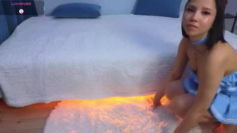 Snapshot of kiramiras chatting on 1, 3, 2025 Kiara online show from 1, 3, 2025