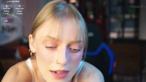 Kira online show from 13, 2, 2026