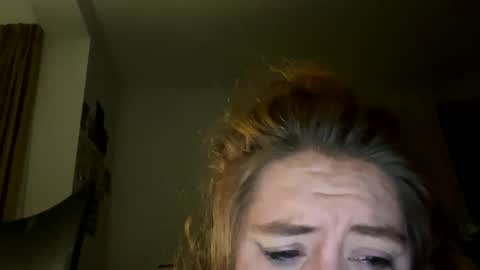 Snapshot of kiraslut981151 chatting on 2, 3, 2026 kiraslut981151 online show from 2, 3, 2026