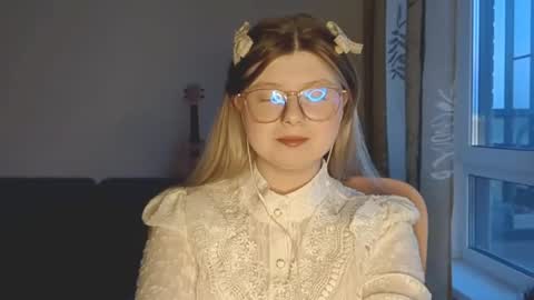 KiraYume online show from 4, 5, 2026