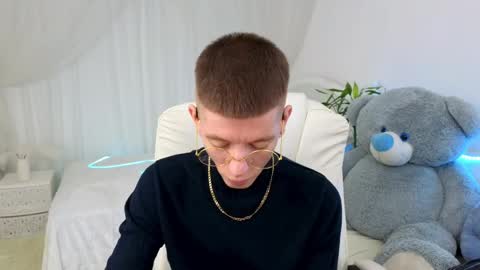    online show from 12, 3, 2025