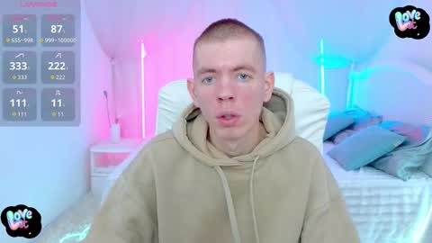    online show from 13, 10, 2025