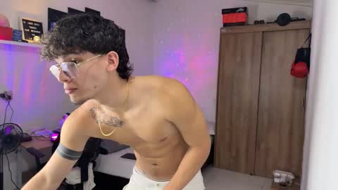 Snapshot of kisan_smith chatting on 9, 11, 2025 Kisan online show from 9, 11, 2025