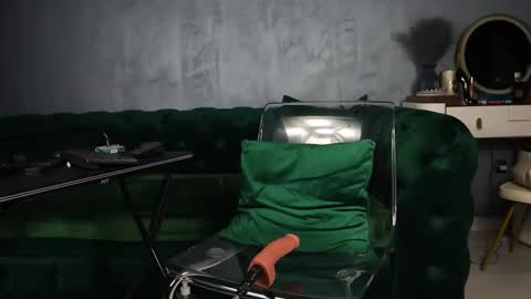 kiss_katy online show from 25, 11, 2025