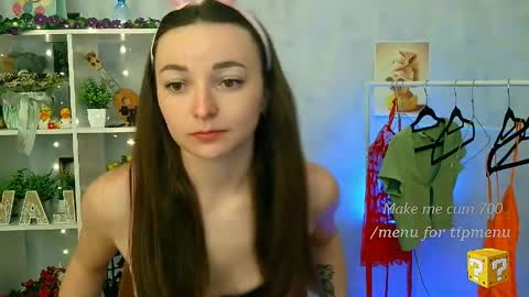 Snapshot of kiss_shy chatting on 4, 4, 2026 Valeria online show from 4, 4, 2026