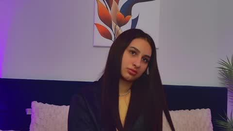 Snapshot of kissinferno chatting on 17, 5, 2026 KissInferno online show from 17, 5, 2026