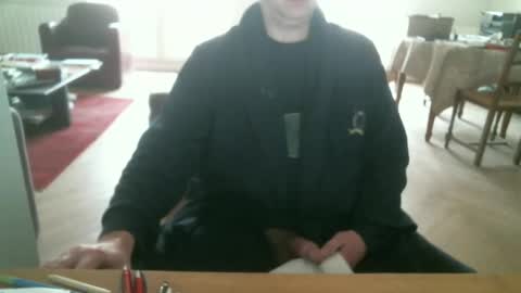 kisslog1 online show from 2, 2, 2025