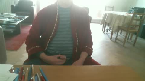 kisslog1 online show from 11, 11, 2025