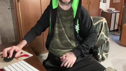 Snapshot of kissofbanned1983 chatting on 9, 2, 2026 kissofbanned1983 online show from 9, 2, 2026