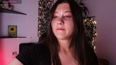Snapshot of kisstarxxx chatting on 24, 7, 2026 Helena and Brad online show from 24, 7, 2026
