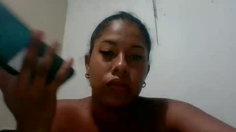 Snapshot of kitra_new chatting on 2, 11, 2025 kitra_new online show from 2, 11, 2025