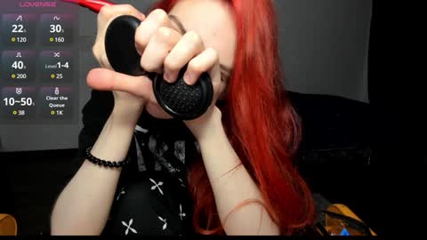 Snapshot of kitsunemoon chatting on 11, 1, 2025 Kitsune online show from 11, 1, 2025