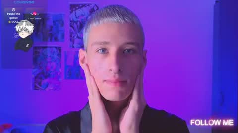 Snapshot of kitsuneplay_ chatting on 12, 7, 2026 Salvatore online show from 12, 7, 2026