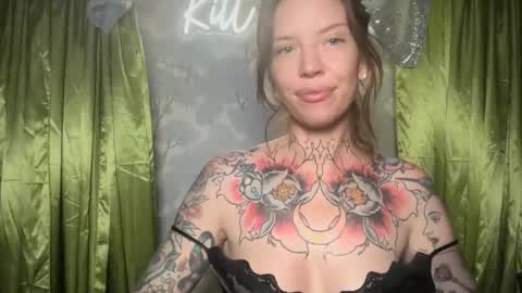 Snapshot of kittjones33 chatting on 9, 5, 2026 kittjones33 online show from 9, 5, 2026