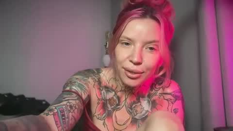 Snapshot of kittjones33 chatting on 13, 7, 2026 kittjones33 online show from 13, 7, 2026