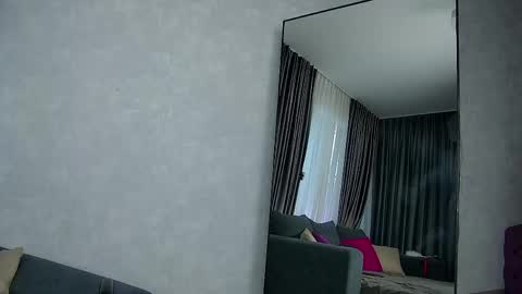 Snapshot of kitty_asstronaut chatting on 28, 4, 2026 Karen online show from 28, 4, 2026