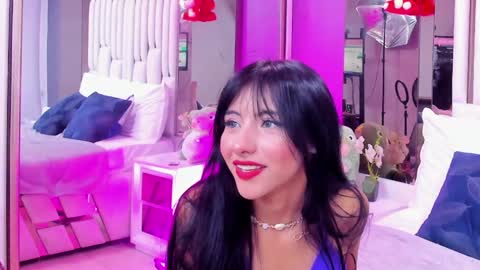 Snapshot of kitty_eliffe chatting on 4, 2, 2025 kitty online show from 4, 2, 2025