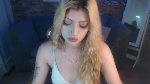 Snapshot of kitty_fox_b chatting on 20, 1, 2025 kitty_fox_b online show from 20, 1, 2025