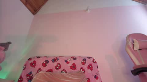 kitty_kryss online show from 11, 4, 2026