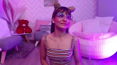 Snapshot of kitty_madness chatting on 21, 9, 2025 KITTY online show from 21, 9, 2025