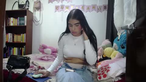 kitty_naugthy__ online show from 6, 8, 2026