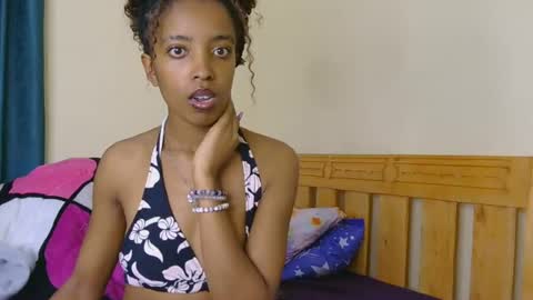 Snapshot of kitty_piee chatting on 18, 6, 2026 sugar plum online show from 18, 6, 2026