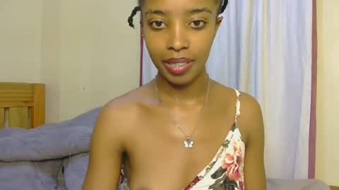 Snapshot of kitty_piee chatting on 12, 7, 2026 sugar plum online show from 12, 7, 2026