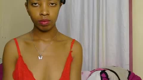 Snapshot of kitty_piee chatting on 22, 7, 2026 sugar plum online show from 22, 7, 2026