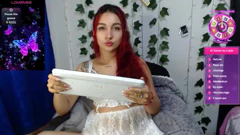 Kitty Saenz online show from 11, 9, 2025