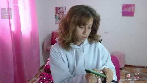 Snapshot of kitty_seducction chatting on 5, 7, 2026 Aleja online show from 5, 7, 2026