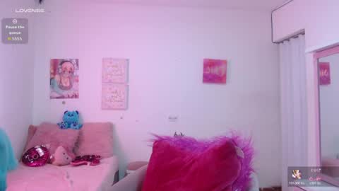 Snapshot of kitty_seducction chatting on 6, 7, 2026 Aleja online show from 6, 7, 2026