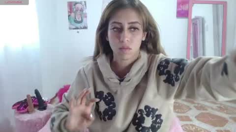 Snapshot of kitty_seducction chatting on 27, 7, 2026 Aleja online show from 27, 7, 2026