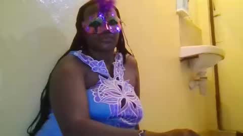 Snapshot of kitty_super chatting on 7, 10, 2025 kitty_super online show from 7, 10, 2025