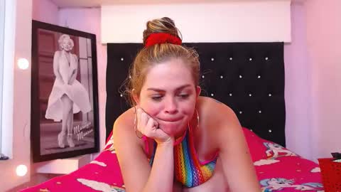Snapshot of kittybonx chatting on 24, 11, 2025 paola online show from 24, 11, 2025