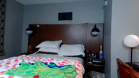 Snapshot of kittykat_1999 chatting on 29, 1, 2025 kittykat 1999 online show from 29, 1, 2025