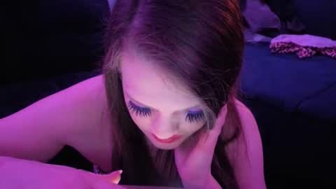 Snapshot of kittykat_1999 chatting on 23, 2, 2026 kittykat 1999 online show from 23, 2, 2026