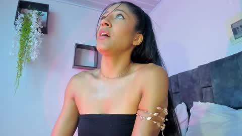 kitty  online show from 27, 10, 2025