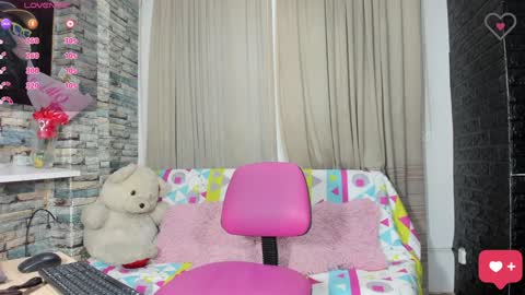 Snapshot of kittyqueen01 chatting on 21, 1, 2025 Tatiana Guerrero online show from 21, 1, 2025