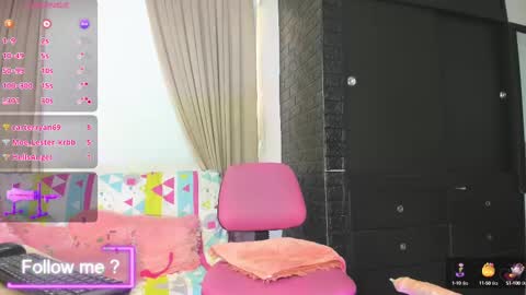 Snapshot of kittyqueen01 chatting on 15, 2, 2025 Tatiana Guerrero online show from 15, 2, 2025