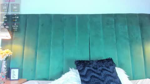 Snapshot of kittyy_milk chatting on 20, 9, 2025 K I T T Y Y  online show from 20, 9, 2025